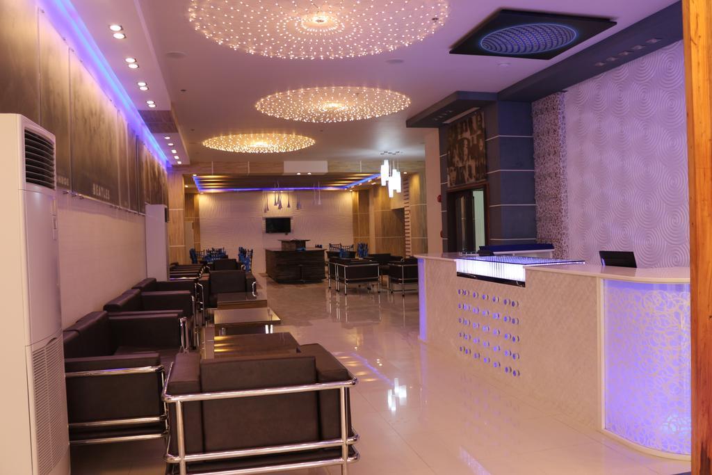 Icon Hotel North Edsa Quezon City Eksteriør billede