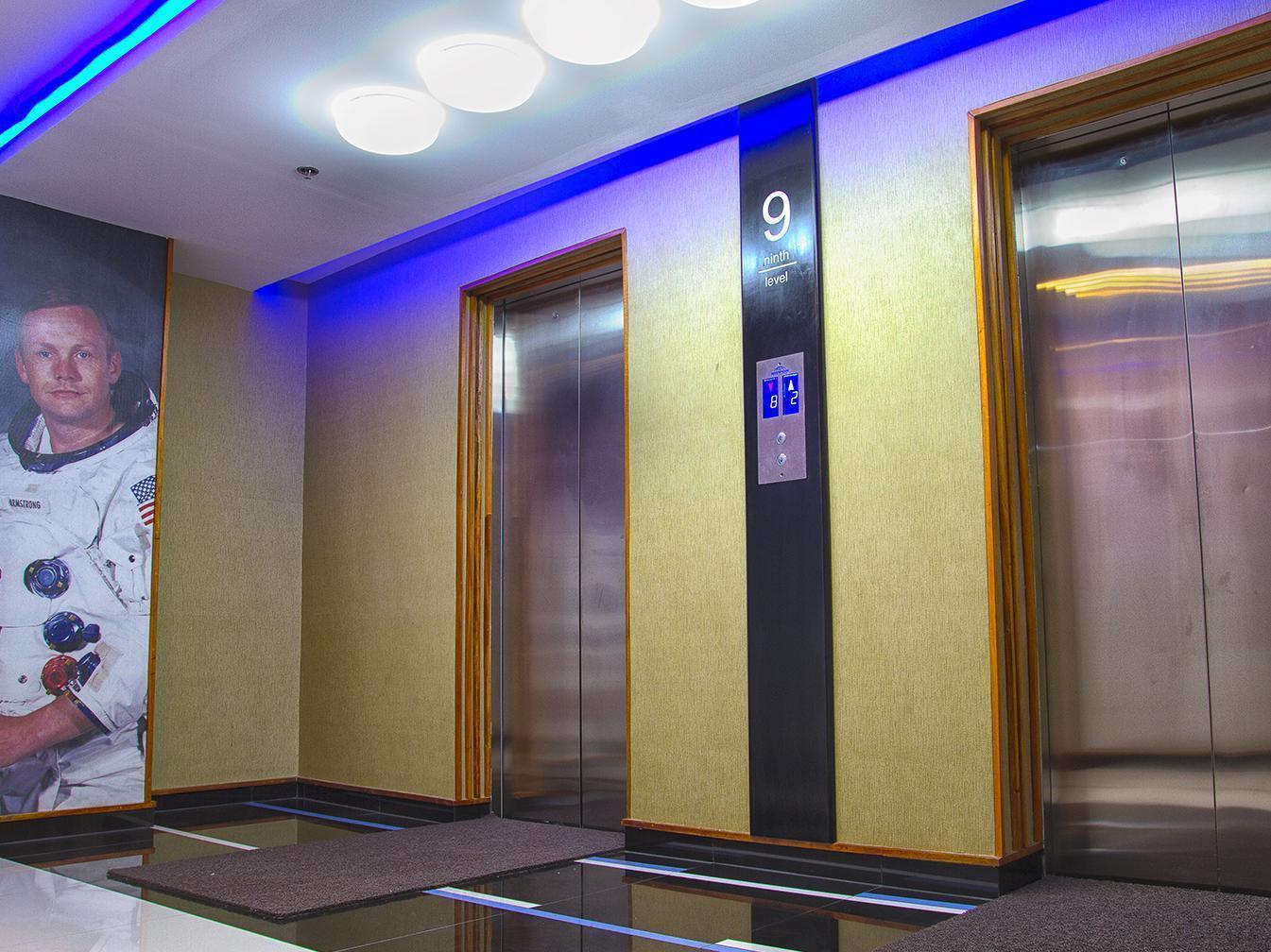 Icon Hotel North Edsa Quezon City Eksteriør billede